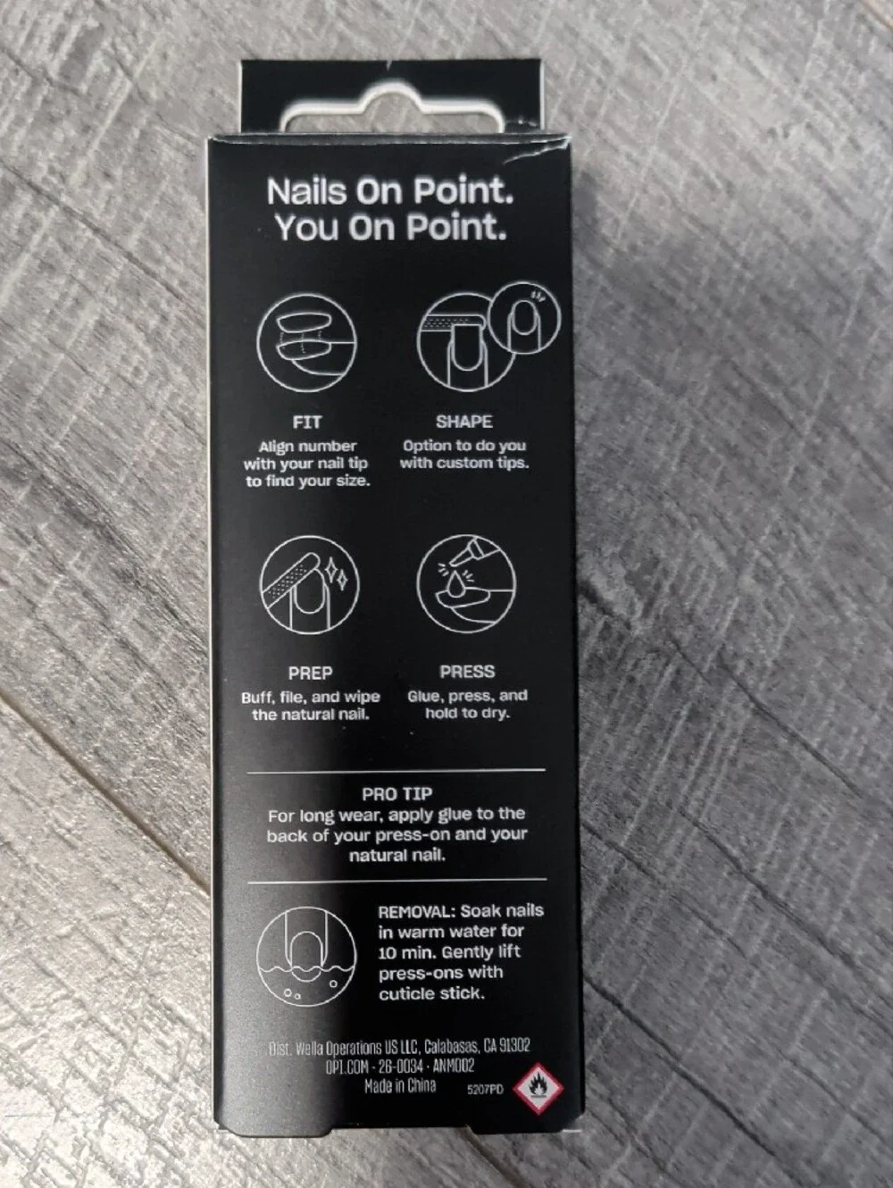 OPI On Point Instant Press-On Mani - Little Black Onyx Dress (Black)